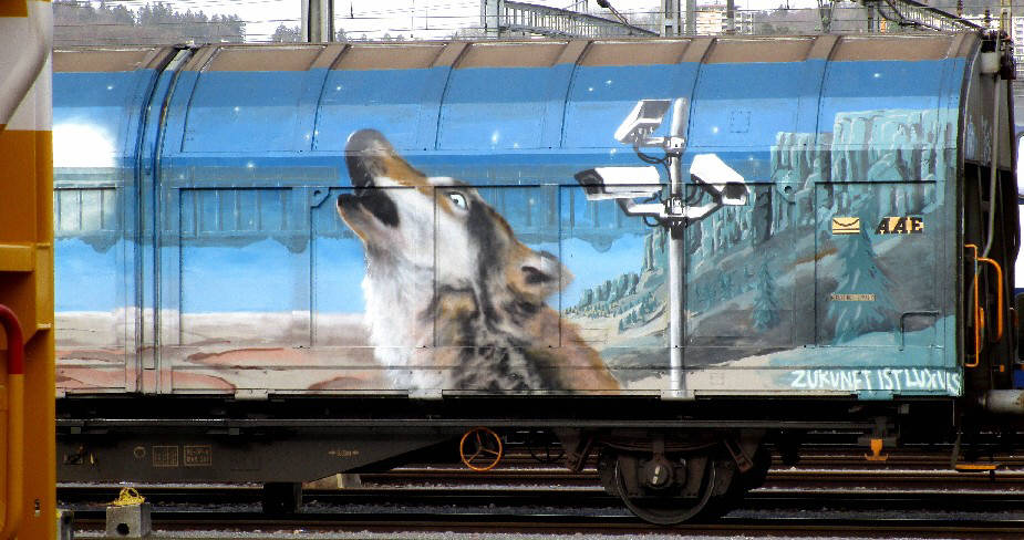 ZUKUNFT IST LUXUS freight graffiti DIE EWIGEN YARDGRÜNDE