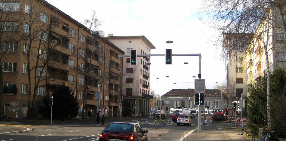 schimmelstrasse mit blick auf bahnhof wiedikon. zrich februar 2010