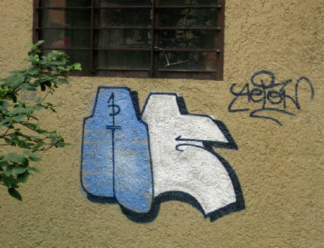 AERON graffiti zrich