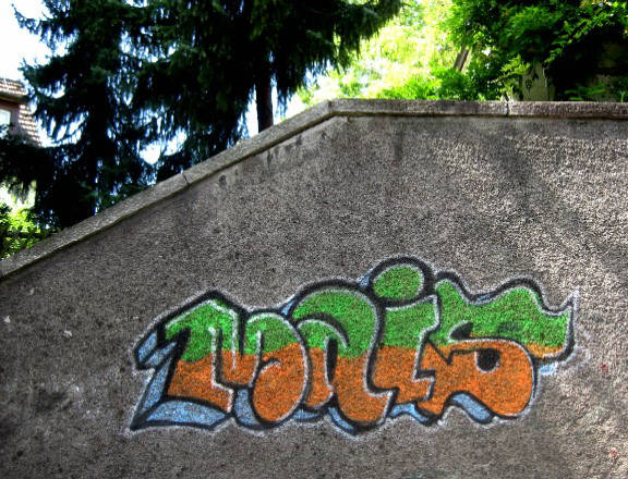 MAIS graffiti zrich