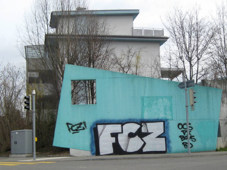 FCZ graffiti. hunderte weiter FCZ graffiti tags und kleber im TIMELINE graffiti magazin auf www.undergroundz.ch