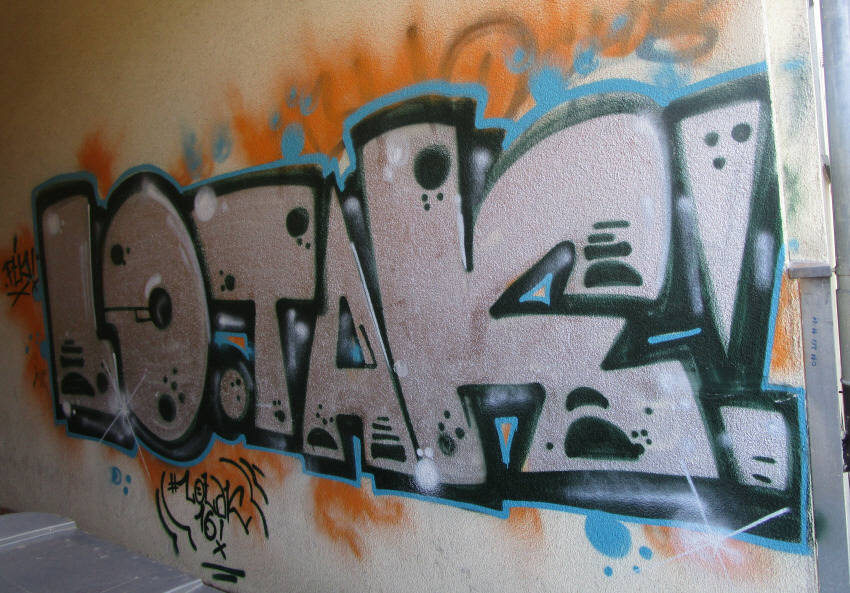 LOTAK graffiti zürich
